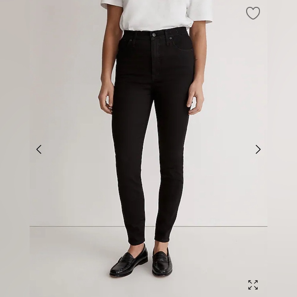 Madewell black high waisted skinny jean. Women’s size 25T.